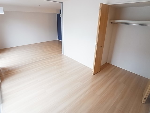 ランセ今谷E ベッドルーム