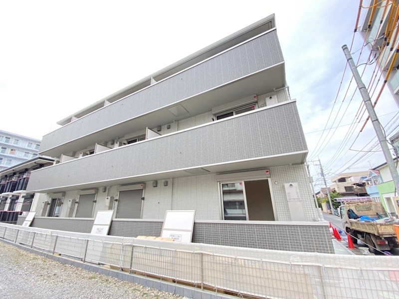 Confort u 301号室 外観