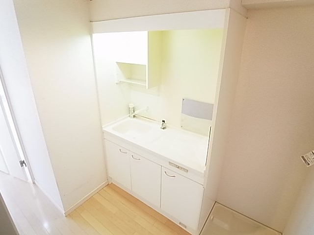 ベラフィオーレ西綾瀬 キッチン