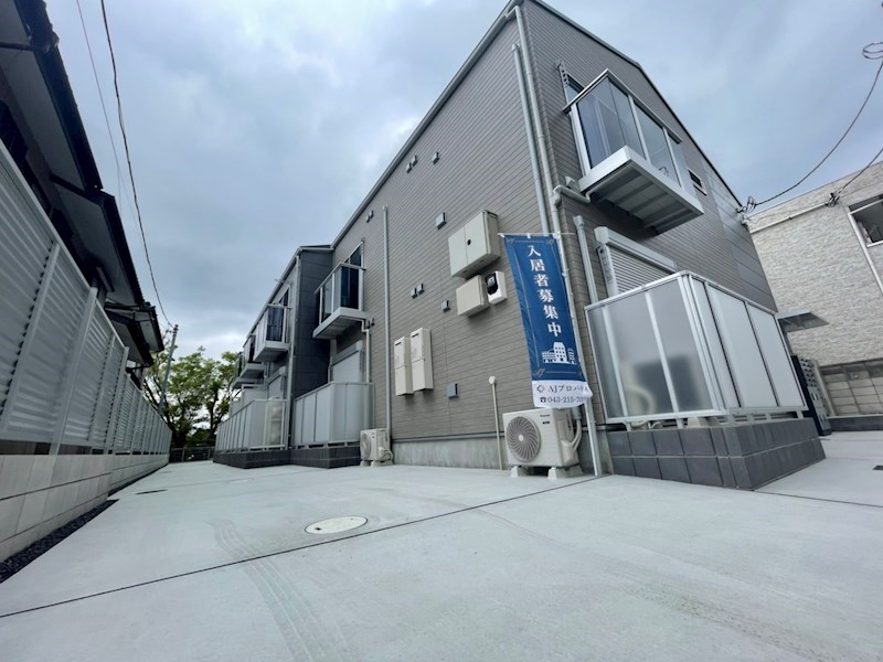 ヴィラ北松戸 204号室 外観