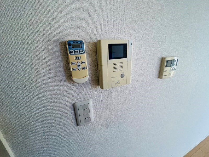 ＭＡＩＳＯＮ　ＤＥ　ＥＣＬＡＴＡＮＴ その他4