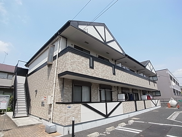 サン・モールⅢ 201号室 外観