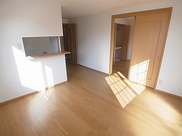 サン・モールⅢ リビング