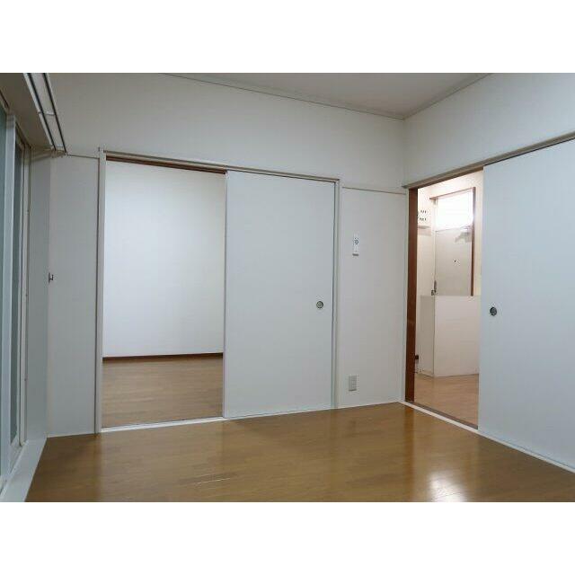 プリュニエ鎌ケ谷 リビング