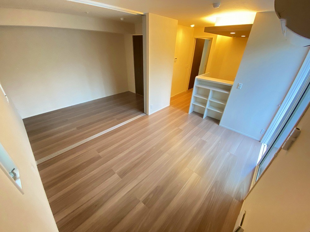 アンジュール新田 リビング