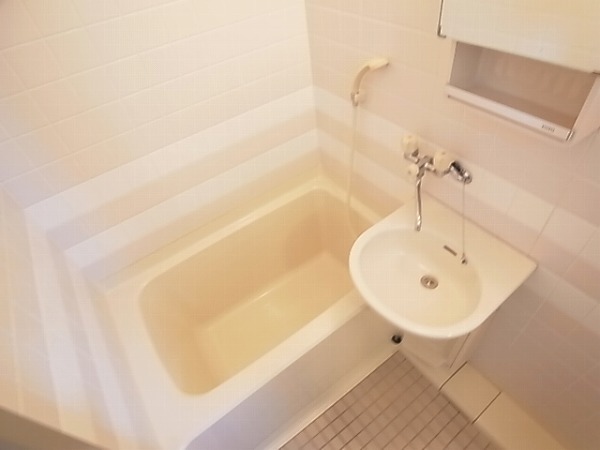 ロマネあけぼの 風呂画像