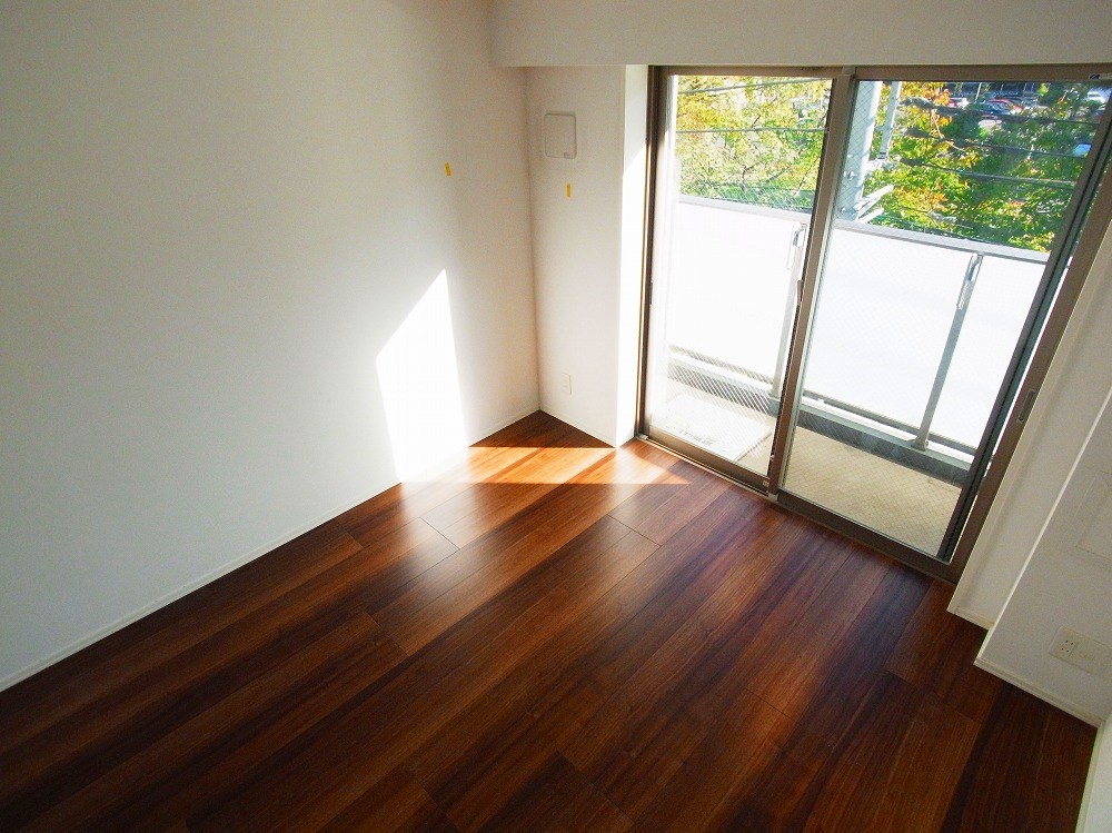 ライジングプレイス綾瀬 ベッドルーム