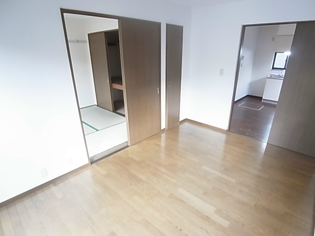 エステート・ヴィラ・コート リビング