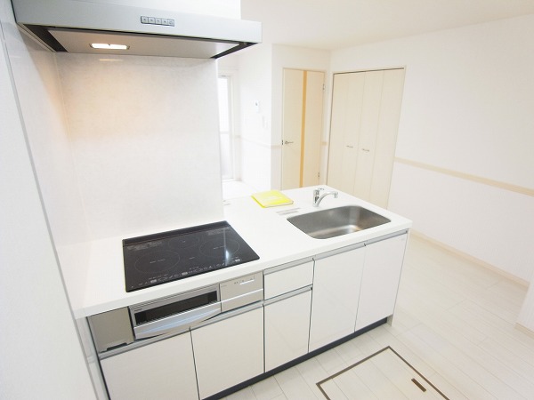 プティ　グリシーヌ キッチン