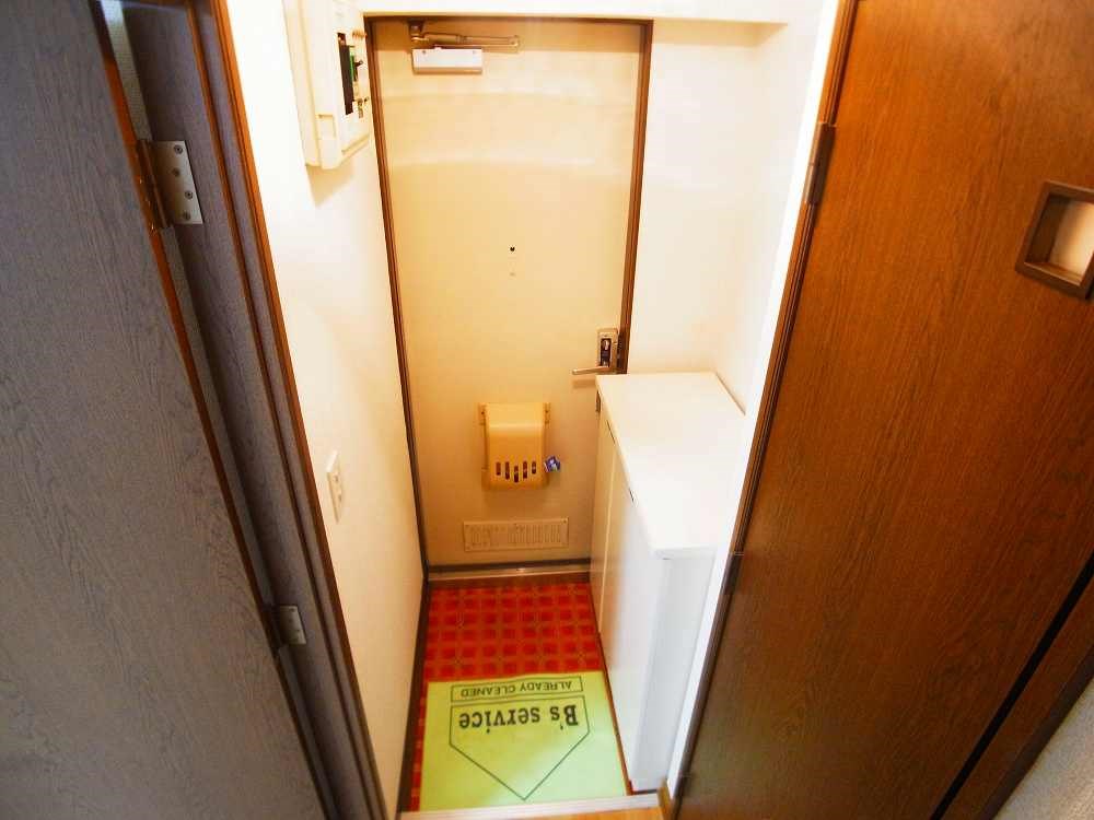 メゾン宮崎 玄関