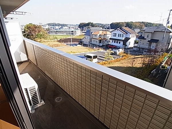 メゾン　ブロンシュ ベランダ