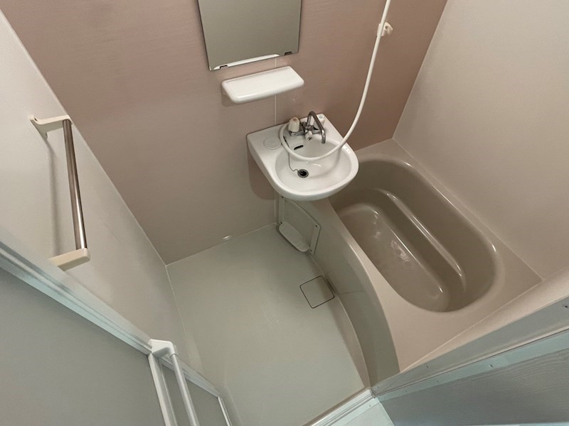 ランド・16足立2丁目  風呂画像