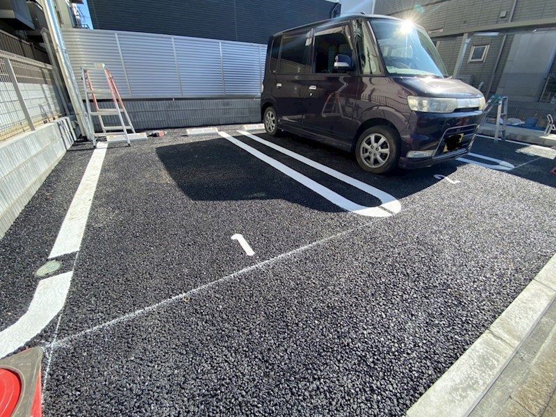 GRACERY 駐車場