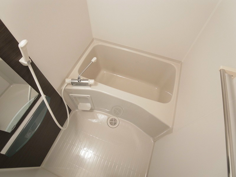 リブリ・二十世紀が丘 風呂画像