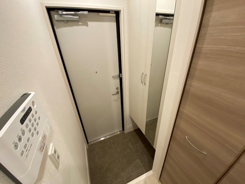 ヴィラセレビィ 玄関