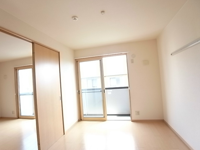 リシアンサス・ガーデンＤ リビング