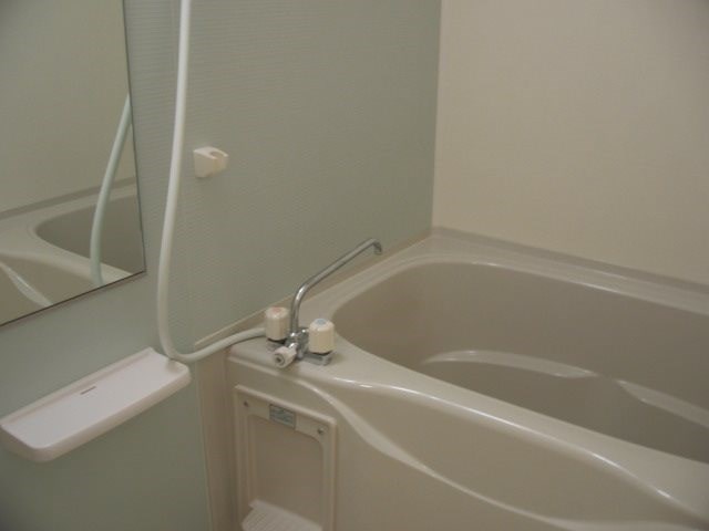 Ｍ・ガーデン 風呂画像