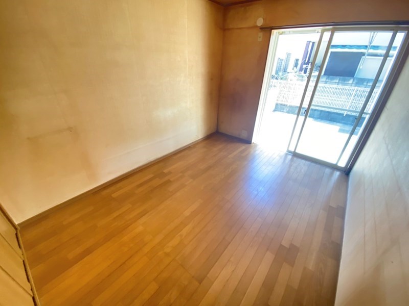 ファーストＭ＆Ｅ ベッドルーム