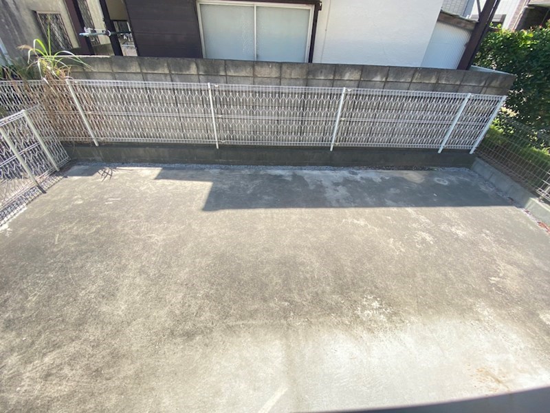 ファーストＭ＆Ｅ ベランダ