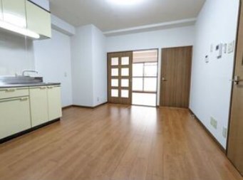 榎本ハイデンス  リビング