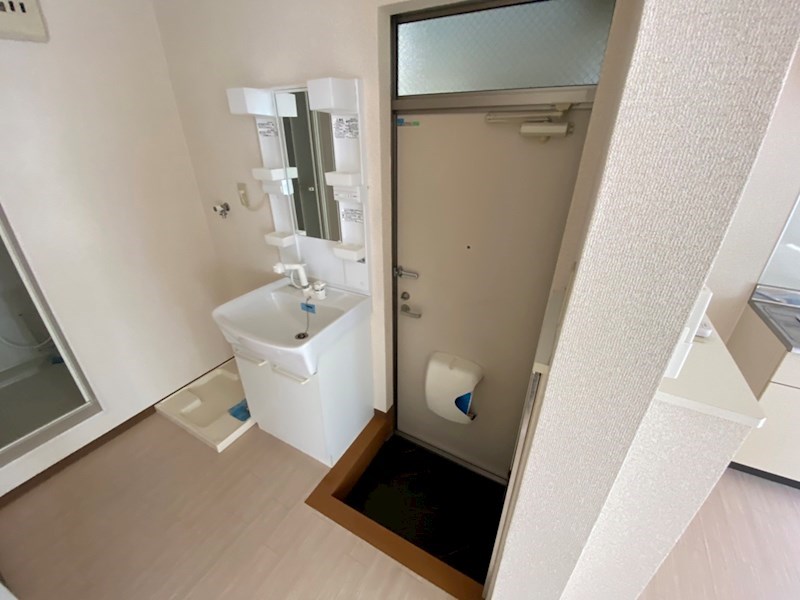 メゾン北小金B棟 玄関