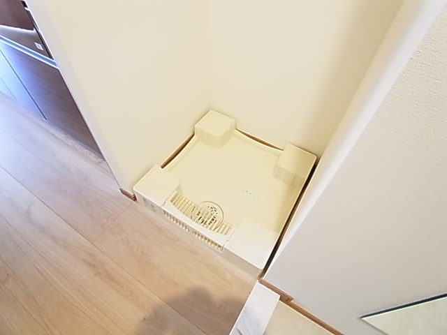 ライジングプレイス綾瀬二番館 その他