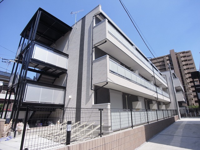 リブリ・クレイン柏 103号室 外観