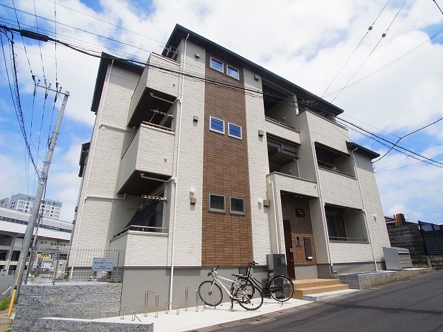 ジュネス東松戸 203号室 外観