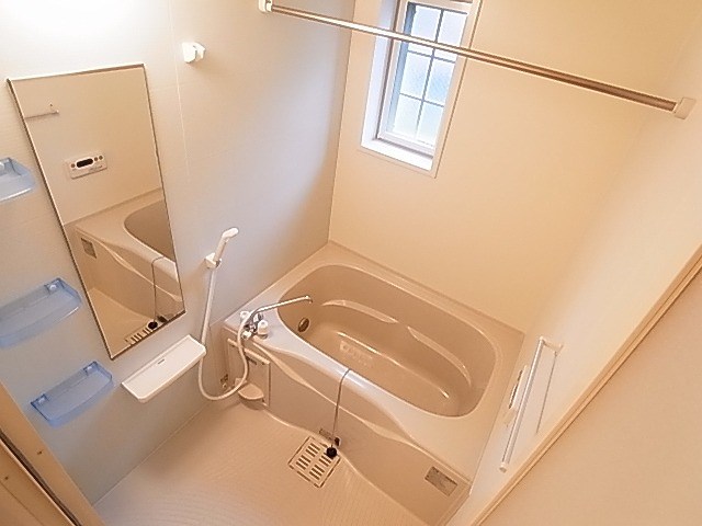 アンソレイユＢ 風呂画像