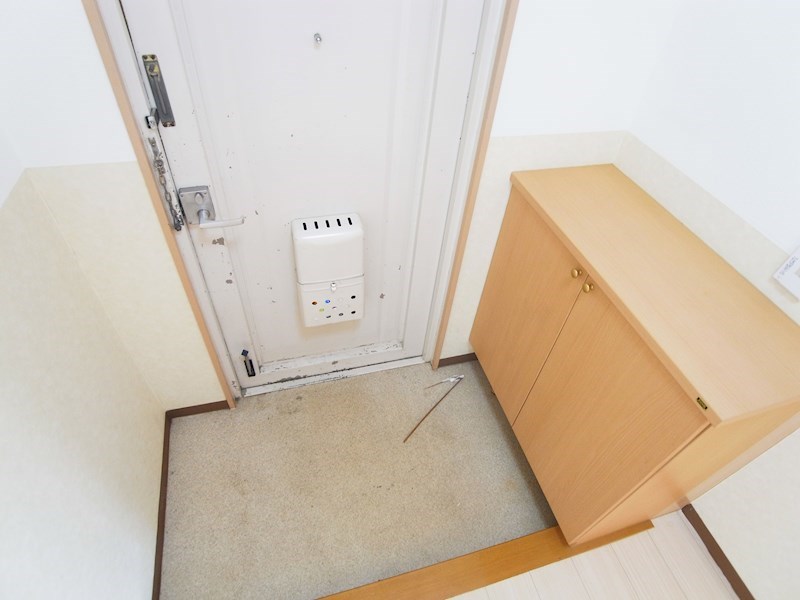 メゾンソレイユ 玄関