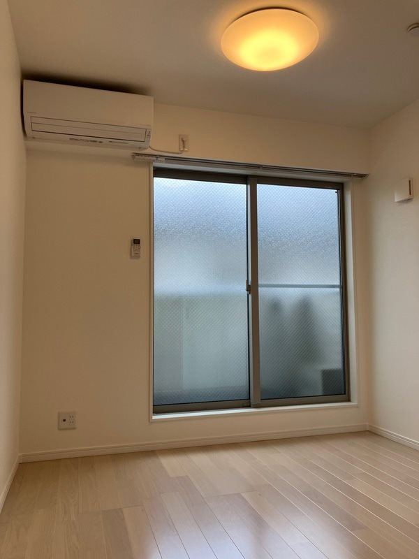 YR新松戸 ベッドルーム