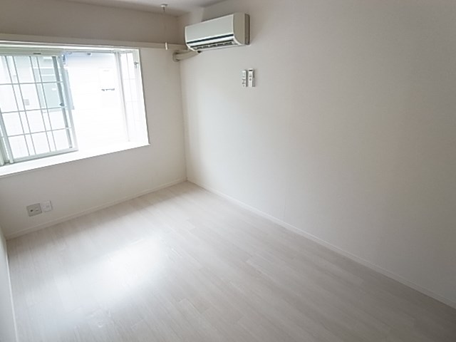 リーベル綾瀬Ａ リビング