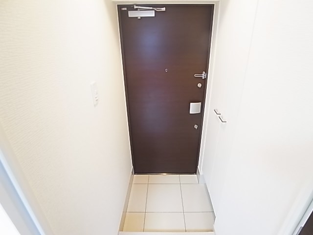 メインステージ松戸 玄関