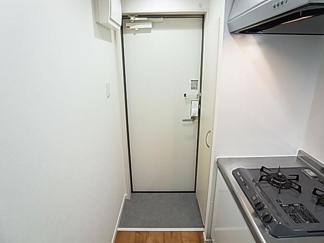 アレーズ六町 玄関