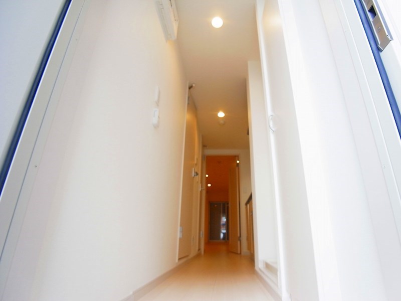 リブリ・柏泉町 玄関