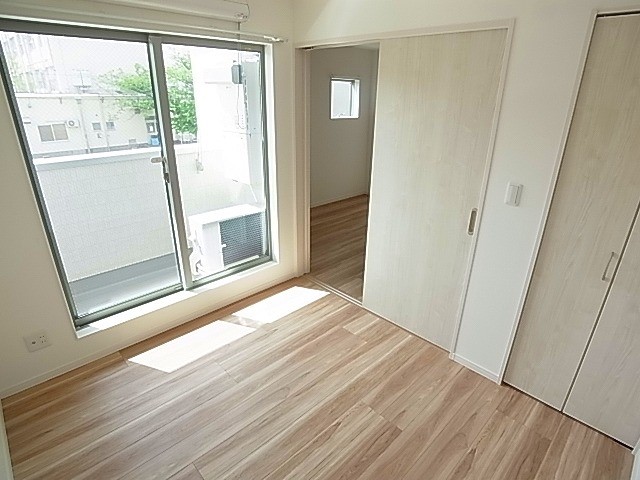 アウリー綾瀬 ベッドルーム