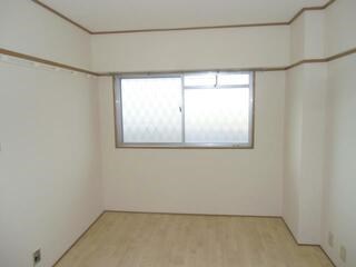 高橋ハイツ（新松戸） ベッドルーム