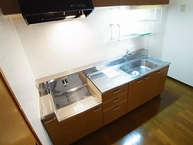 パインツリーコート キッチン