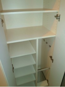 ライジングプレイス北千住 玄関