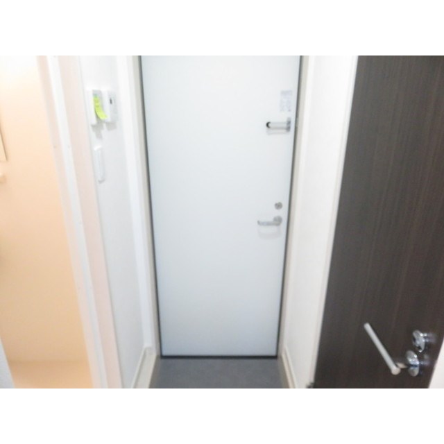 ブリリアント北千住 玄関