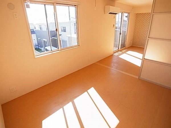 アーバンヒルズⅡ ベッドルーム