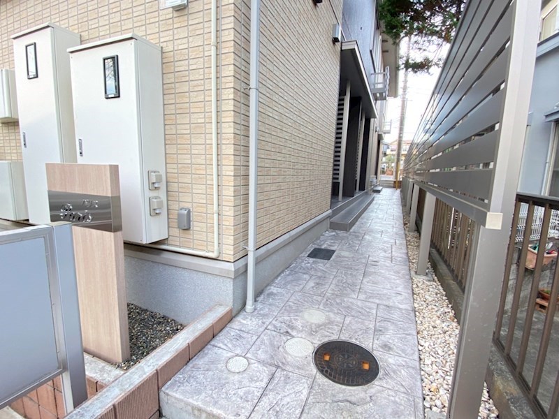 パリス その他外観1