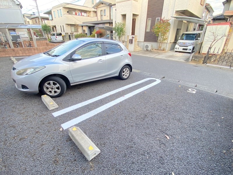 パリス その他外観2