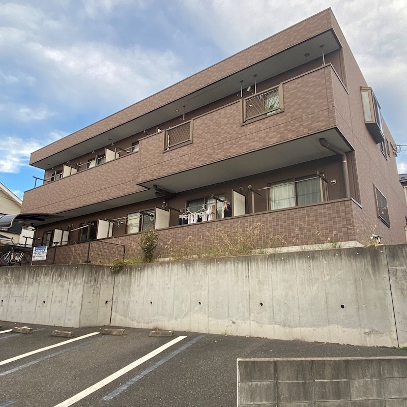 ラ・フラシオン  201号室 外観