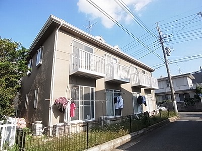 ドフィーヌ柏 201号室 外観