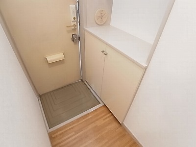 ドフィーヌ柏 玄関