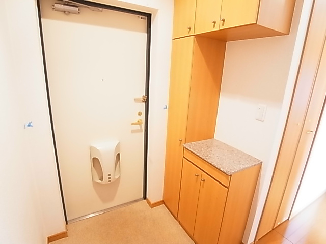 フィオーレ 玄関