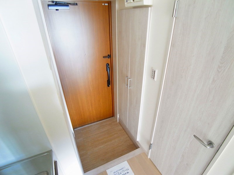 グランビューネレジデンス 玄関