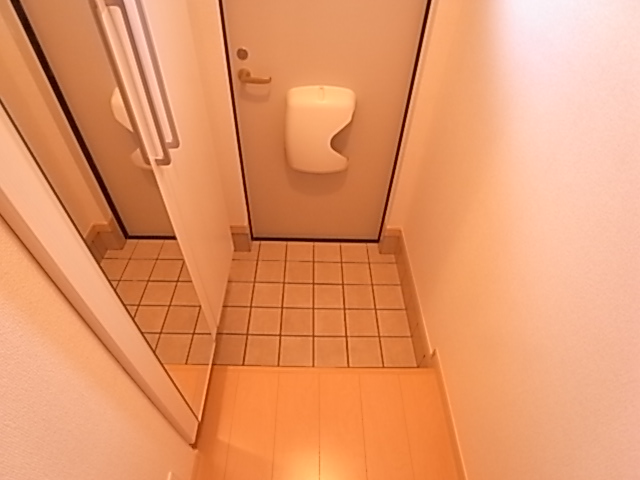 レイクサイド柏の葉　壱番館 玄関