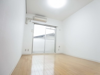 サンイング天王台 リビング